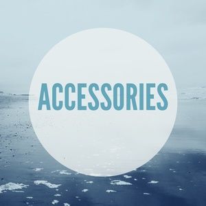 Accessories 👑💎💍🕶️🎀